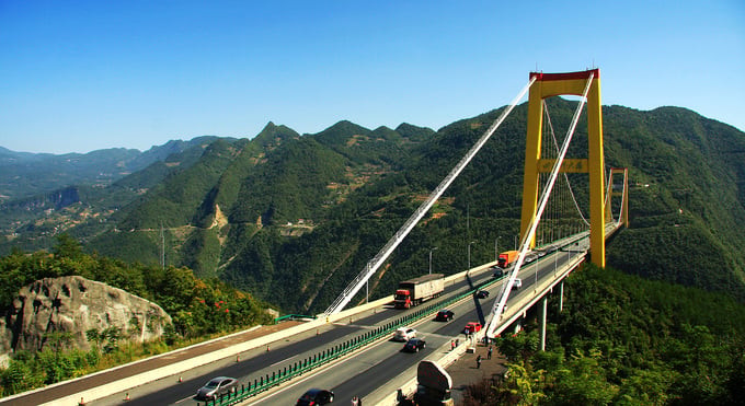Siduhe - cây cầu từng giữ danh hiệu cao nhất thế giới từ năm 2009 đến năm 2016. Ảnh: Baidu