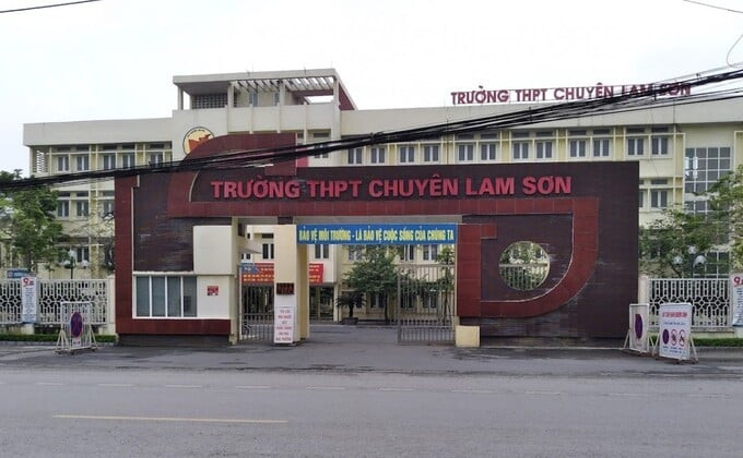 Trường THPT chuyên Lam Sơn (Thanh Hóa) (Ảnh: Báo Công thương)