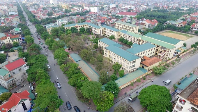 Trường THPT Chuyên Phan Bội Châu là một trong những ngôi trường chuyên hàng đầu tại miền Trung (Ảnh: Internet)