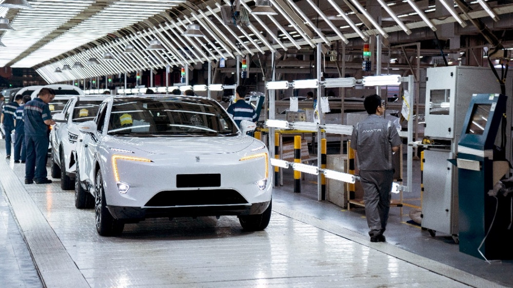 Lần đầu tiên trong lịch sử: Các nhà sản xuất ô tô Trung Quốc đánh bại Mỹ về doanh số bán hàng