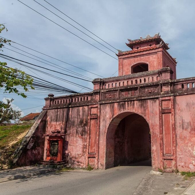 Thành cổ Diên Khánh được coi như chứng nhân lịch sử của vùng đất Khánh Hòa (Ảnh: Internet)