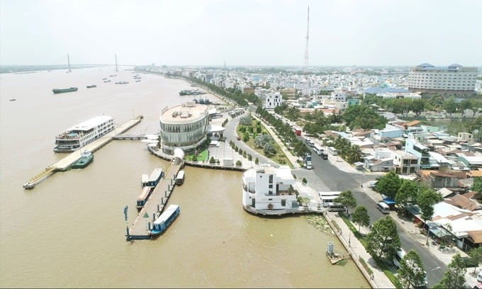 Tỉnh Hưng Yên sẽ tập trung phát triển hệ thống bến cảng, bến thủy nội địa cùng các cảng cạn, trung tâm logistics gắn với cảng cạn. Ảnh minh họa