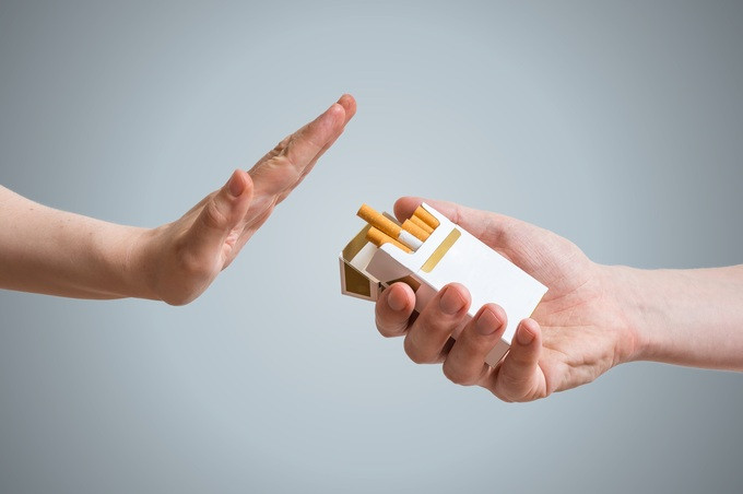 Các bác sĩ ước tính rằng thói quen hút thuốc có thể cướp đi 10 năm quý giá trong cuộc đời bạn