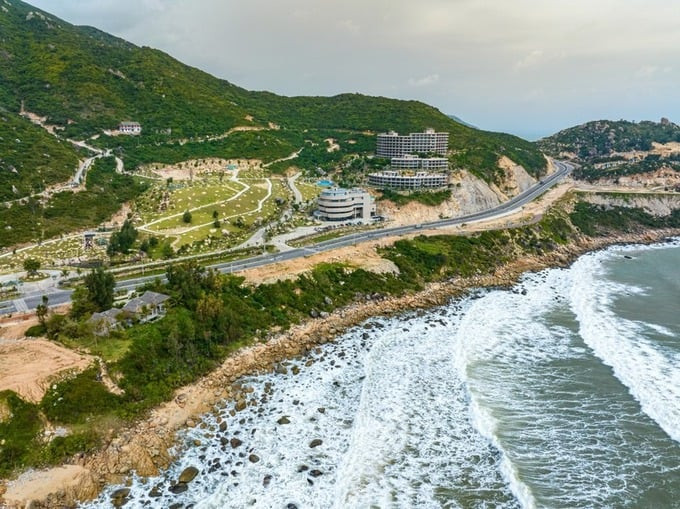 Đường ven biển Phú Yên được đầu tư với tổng vốn hơn 2.200 tỷ đồng. Ảnh: Internet