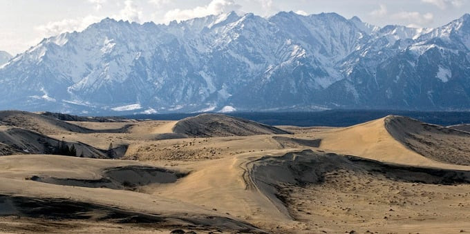 Sa mạc Chara là minh chứng cho sự đa dạng của các hệ sinh thái trên Trái Đất. Ảnh: Internet