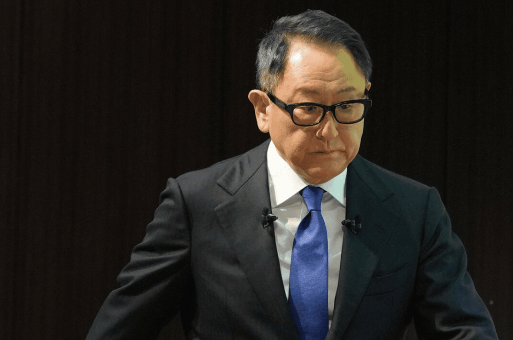 Mặc nhiều người phản đối, ông Akio Toyoda vẫn giữ vững ghế Chủ tịch Toyota sau bê bối gian lận: Tương lai nhà sản xuất ô tô số 1 thế giới sẽ ra sao?