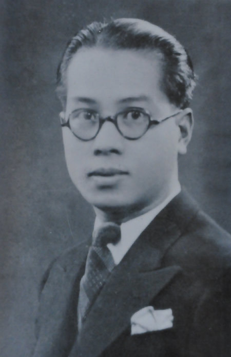 Chân dung giáo sư năm 1940. Ảnh: BTC Lễ Kỷ niệm 100 năm ngày sinh của GS Ngụy Như Kon Tum/Vietnamnet