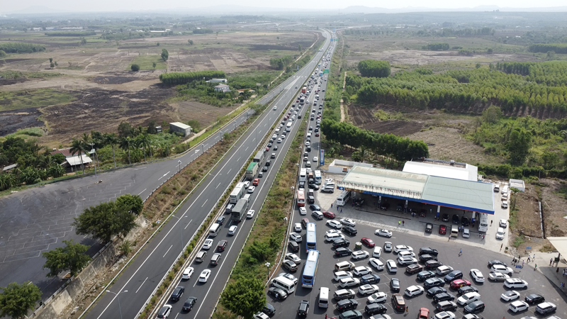 Công ty CP Xe khách Phương Trang trúng thầu xây trạm dừng nghỉ trên cao tốc Phan Thiết-Dầu Giây- Ảnh 1.