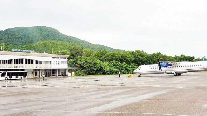 Sân bay Côn Đảo, nơi đón nhiều du khách đến nghỉ dưỡng. Ảnh: Internet