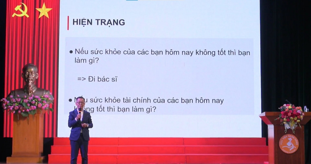 'Nếu sức khỏe không tốt thì đi bác sĩ, nhưng nếu sức khỏe tài chính không tốt thì phải làm sao?'