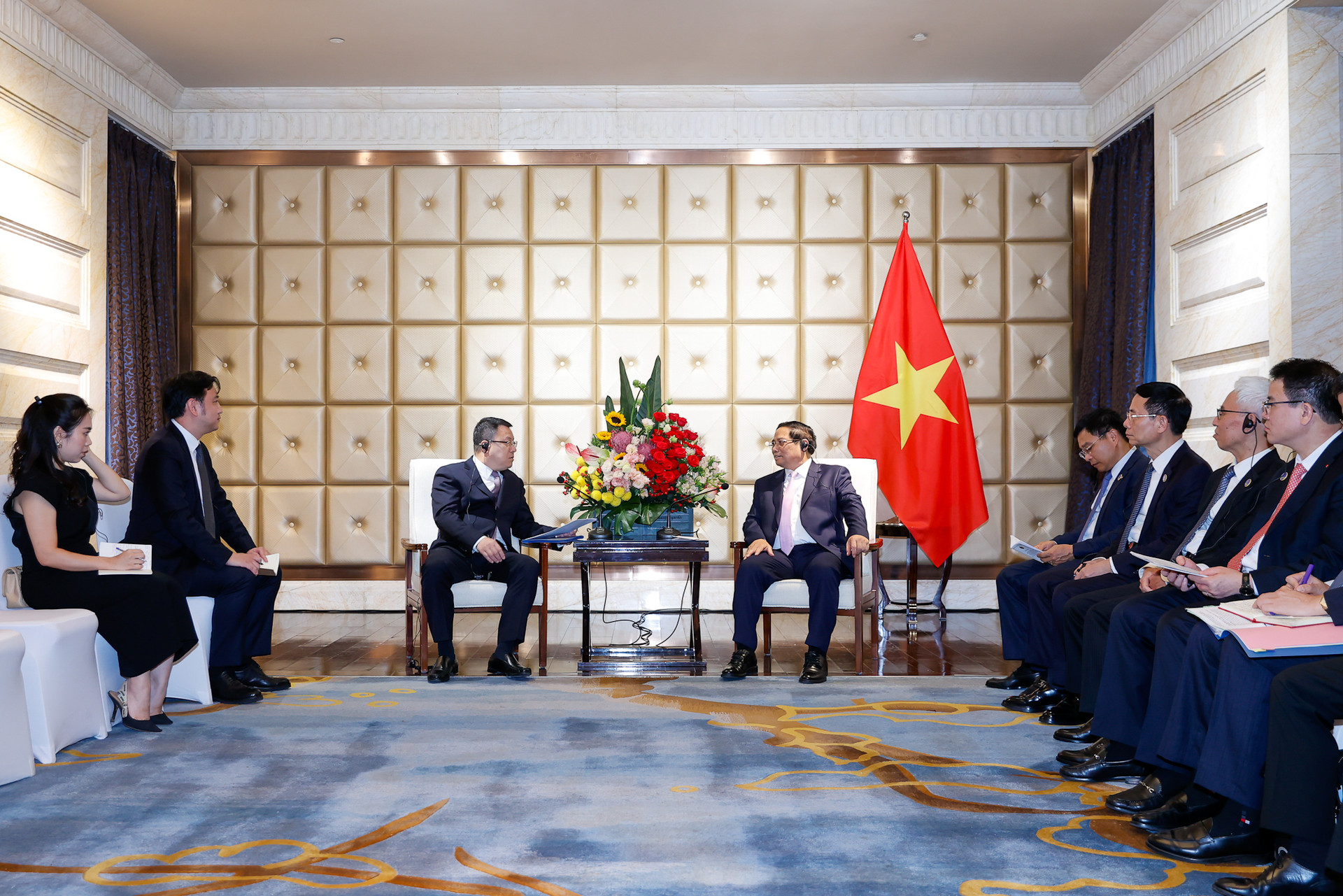 Thủ tướng tiếp lãnh đạo các tập đoàn đường sắt, điện lực hàng đầu Trung Quốc- Ảnh 5.