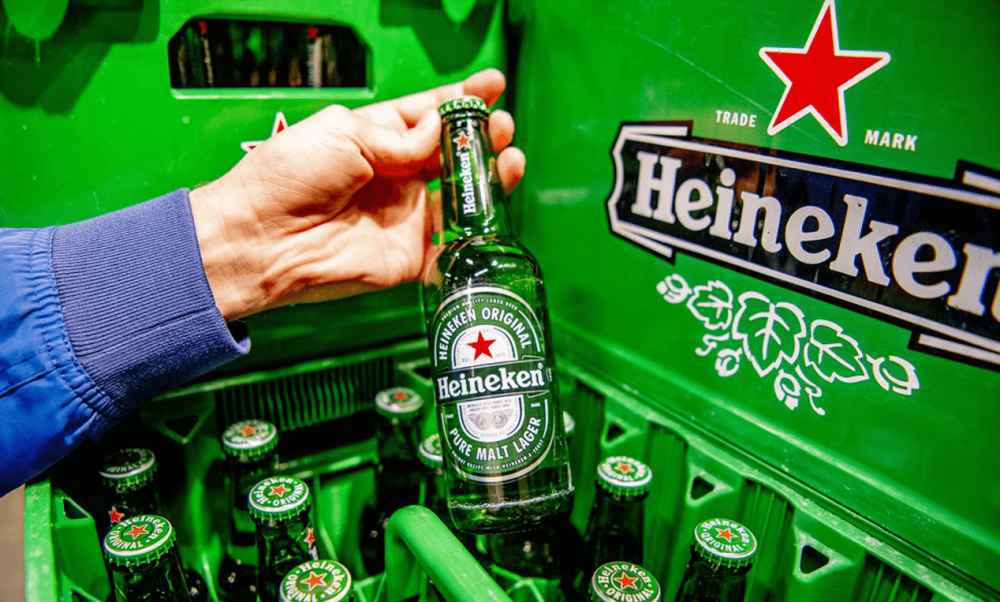 Trước khi đóng cửa nhà máy ở Việt Nam, Heineken từng bán 7 nhà máy bia ở quốc gia lớn nhất thế giới với giá chỉ 1 euro