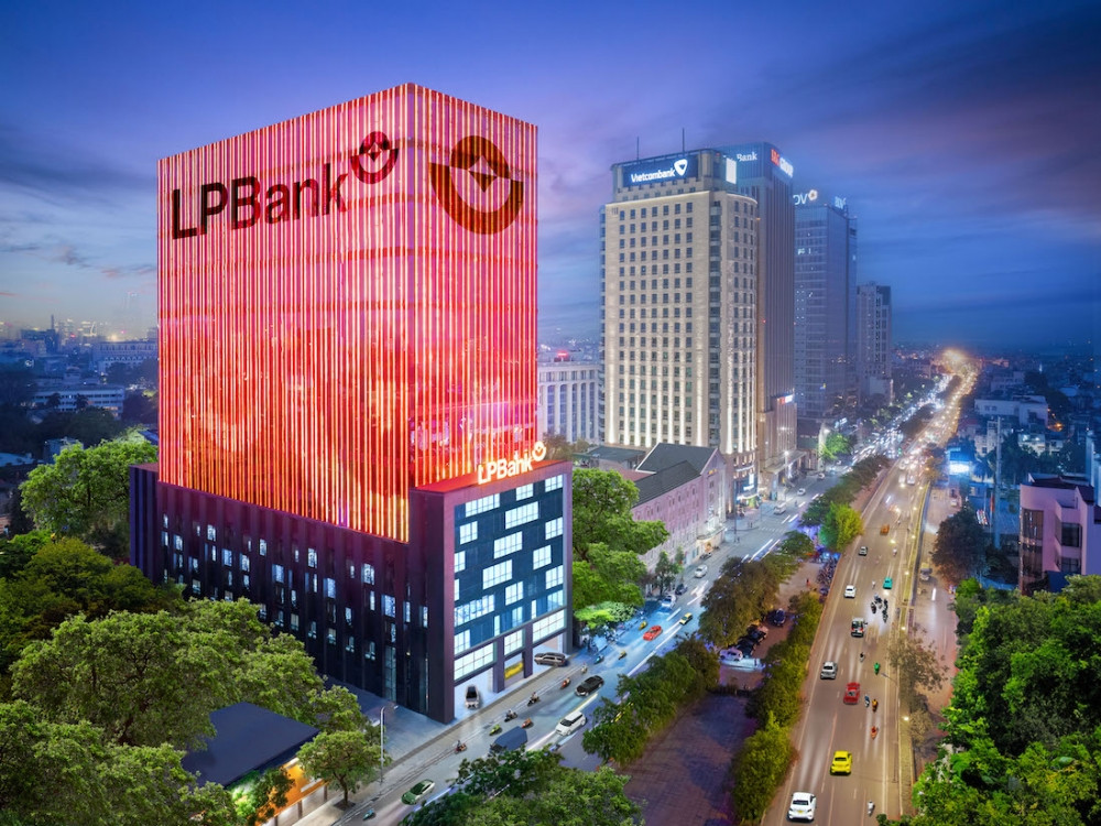 LPBank dự kiến trình ĐHĐCĐ trả cổ tức 16,8% bằng cổ phiếu