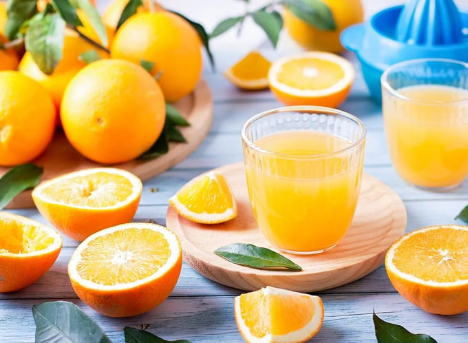 Mặc dù mang lại nhiều lợi ích cho sức khỏe nhưng không phải ai cũng có thể uống được nước cam