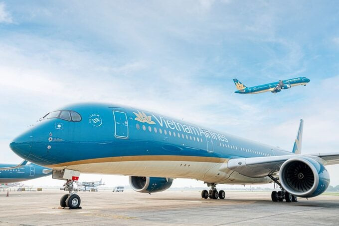 Hãng hàng không quốc gia Việt Nam - Vietnam Airlines đã vinh dự góp mặt trong Top 50 hãng hàng không tốt nhất thế giới theo bảng xếp hạng danh giá Skytrax năm 2024. Ảnh: Internet