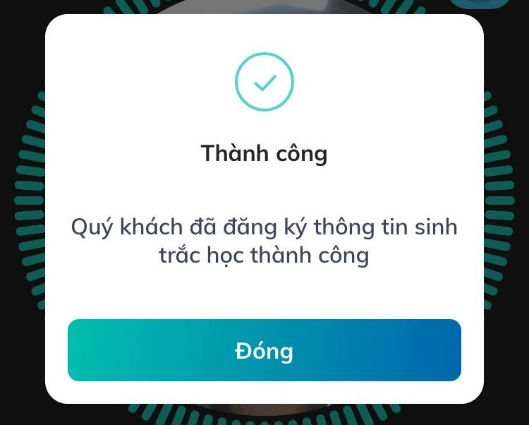 '2024 nhưng vẫn dùng iPhone 6', tôi chật vật quét CCCD để cập nhật sinh trắc học, tưởng chừng vô vọng thì…