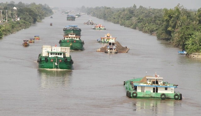 Thành phố dự định triển khai 3 tuyến bus đường thủy. Ảnh minh họa