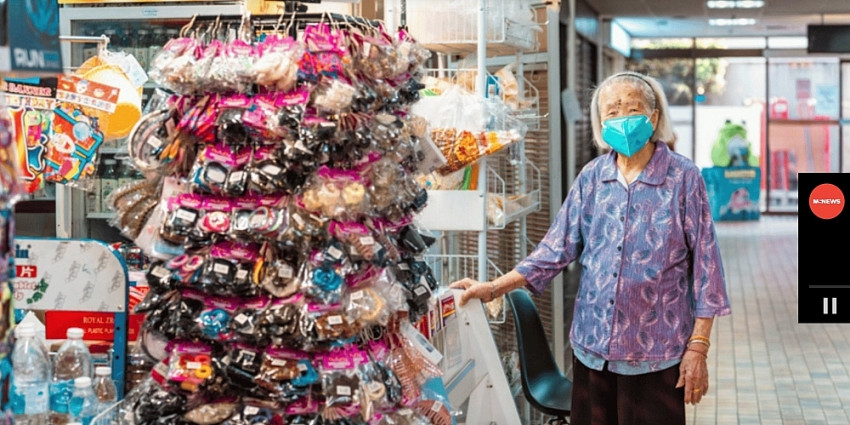 Cụ bà 102 tuổi ‘gây sốt’ TikTok vì độc chiêu kinh doanh lạ đời, sức khỏe cực hiếm có