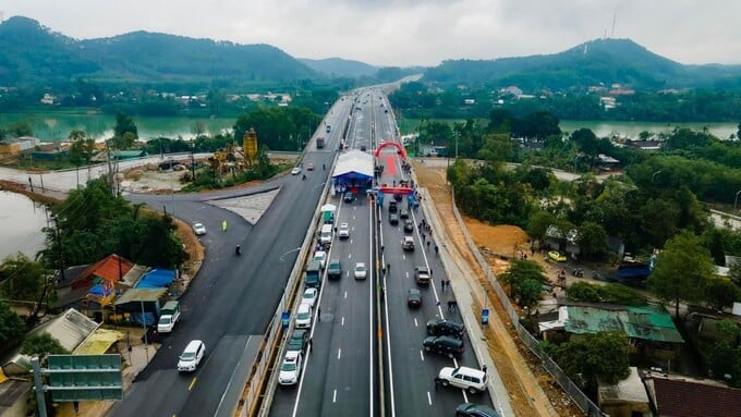 Đoạn tuyến cao tốc Cam Lộ - La Sơn là 1 trong số 11 dự án thành phần của cao tốc Bắc - Nam phía Đông giai đoạn 1. Ảnh: Internet