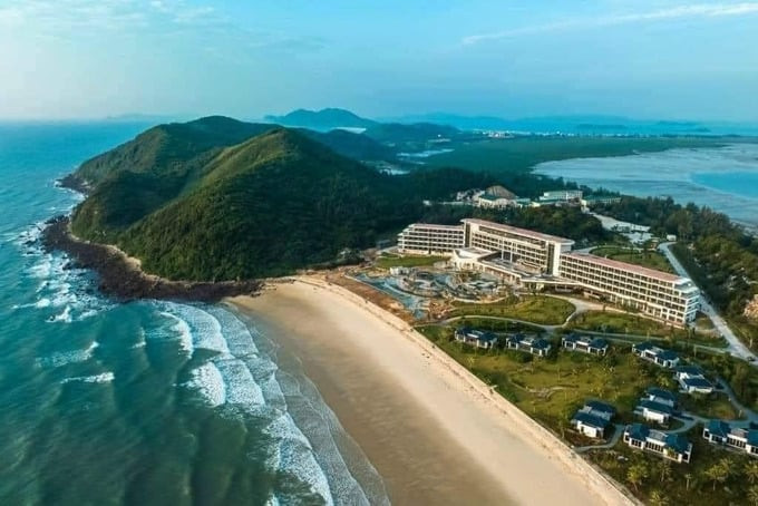 Tọa lạc tại đảo Quan Lạn (Vân Đồn, Quảng Ninh), Angsana Quan Lạn là khu nghỉ dưỡng hải đảo quốc tế đầu tiên tại cửa ngõ vịnh Hạ Long. Ảnh: Internet