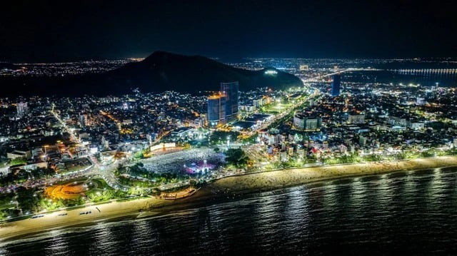 Dự án giải trí ở thành phố Quy Nhơn giúp kinh tế đêm phát triển. Ảnh: Internet