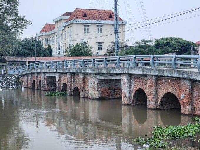 Toàn cảnh cây cầu Trung Kinh tại Thái Bình. Ảnh: Báo Giao thông