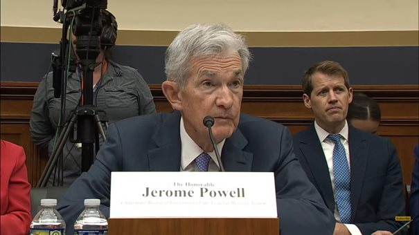 Chủ tịch Jerome Powell tuyên bố Fed sẽ hạ lãi suất, chứng khoán Việt Nam được kỳ vọng sẽ hưởng lợi