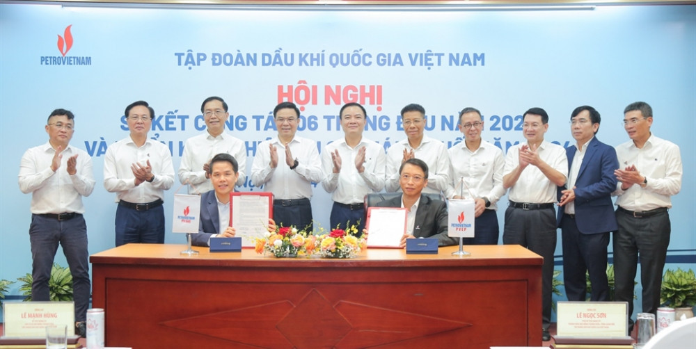 PVEP ký hợp đồng cung cấp dầu thô dài hạn cho Nhà máy Lọc dầu Dung Quất