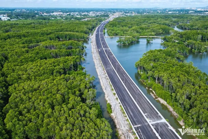 Cao tốc 57km nhìn từ trên cao. Ảnh: Báo Vietnamnet