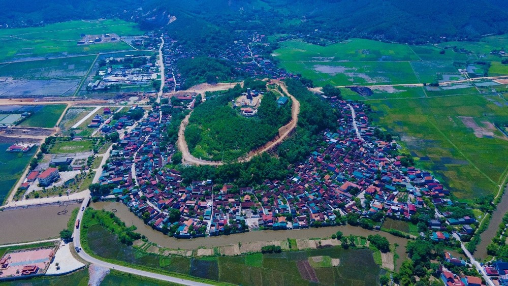 Tỉnh đông dân nhất Việt Nam muốn đưa ngôi làng phát hiện di cốt người tiền sử thành điểm du lịch cộng đồng - ảnh 1