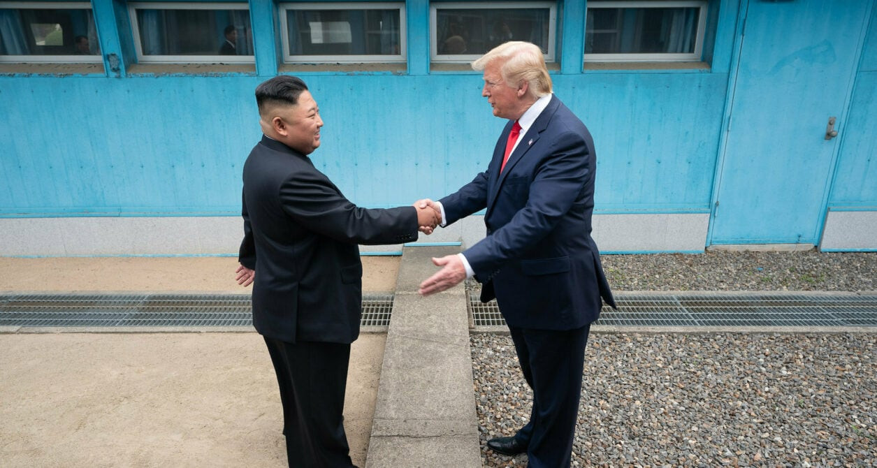 trump kim 1255x670.jpg