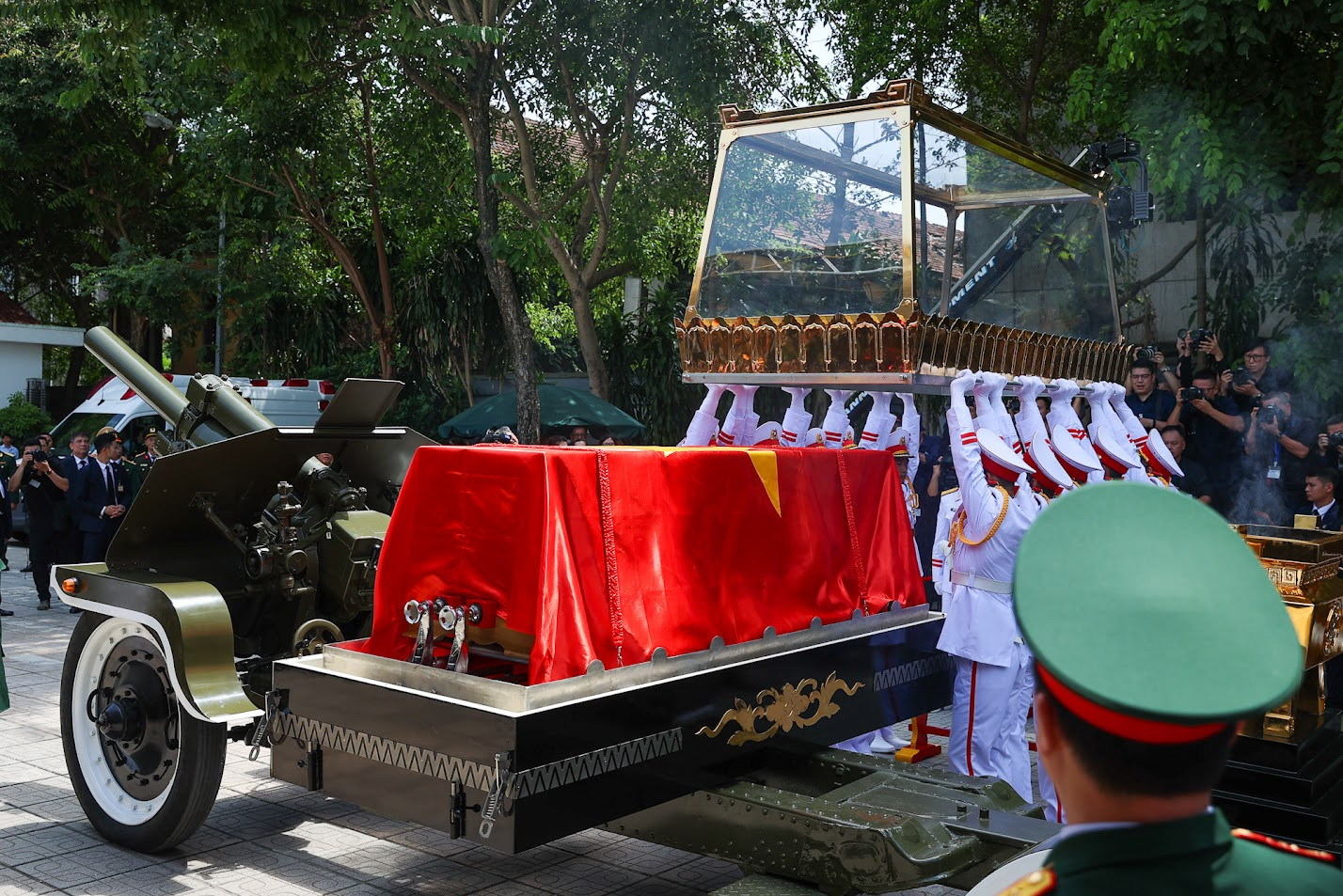 TỔNG THUẬT: LỄ QUỐC TANG TỔNG BÍ THƯ NGUYỄN PHÚ TRỌNG- Ảnh 21.