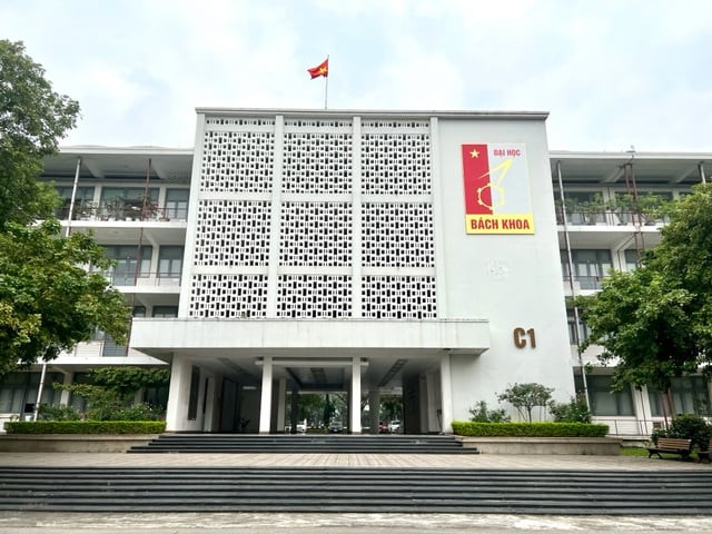 daihocbachkhoahanoi4