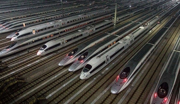 Hành trình lột xác ngoạn mục của đường sắt cao tốc Trung Quốc: Từ vô danh đến số 1 thế giới, xây hơn 42.000km với chi phí chỉ bằng 2/3 nước khác
