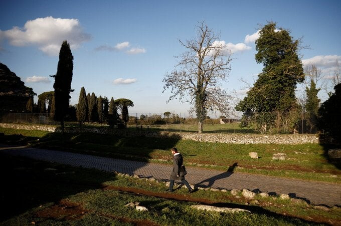 The Appian Way. Ảnh: Reuters