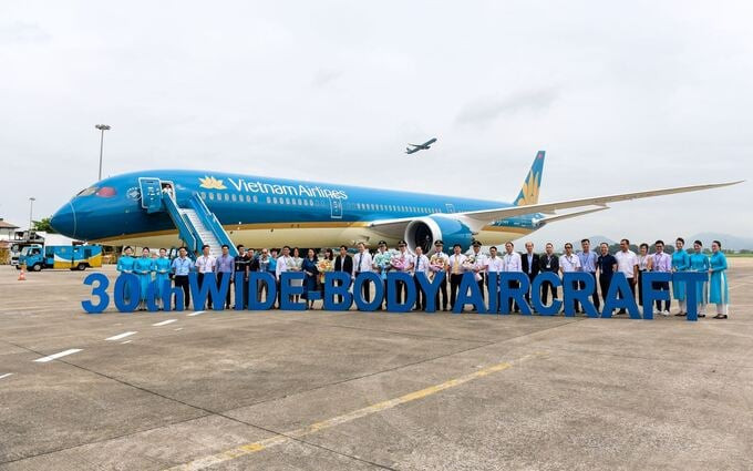 Đội máy bay thân rộng của Vietnam Airlines chạm mốc 30 chiếc. Ảnh: Báo Tin Tức