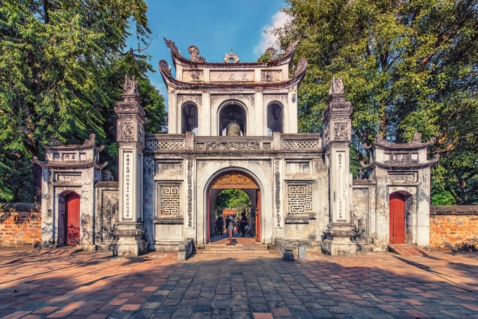 Văn Miếu – Quốc Tử Giám. Ảnh: Vietnam Discovery Travel