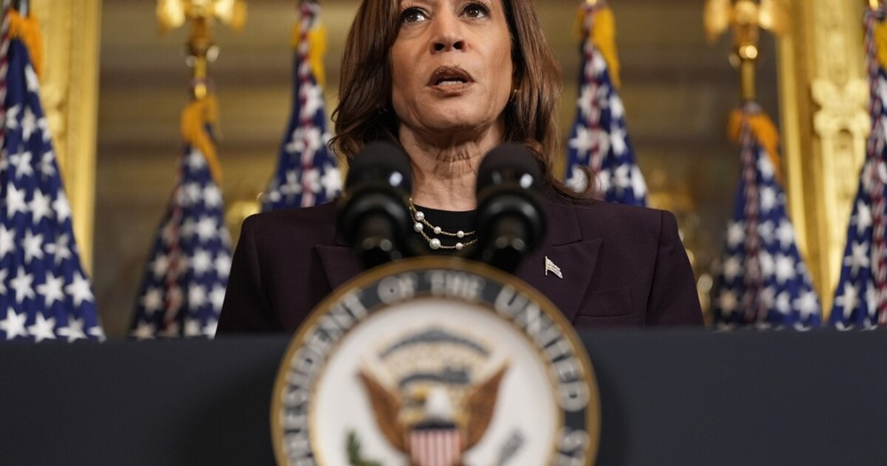 Bước ngoặt sắp tới của cuộc đua vào Nhà Trắng: Bà Kamala Harris sẽ chọn ai làm phó tướng? - ảnh 1