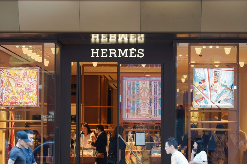 Nóng: Ông chủ Hermès có thể mất trắng tài sản vì bị lừa đảo, giấc mơ thừa kế của người làm vườn 'tan thành mây khói' - ảnh 2