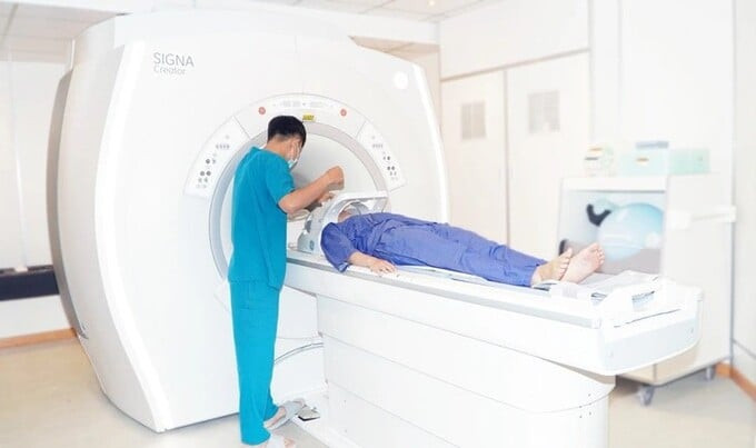 Chụp cộng hưởng từ toàn thân (MRI toàn thân) được ứng dụng trong tầm soát chuyên sâu, phát hiện sớm nguy cơ ung thư. Ảnh: Internet