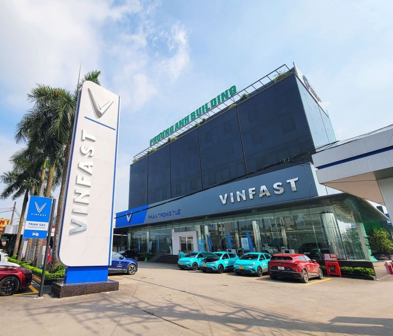 VinFast (VFS) khai trương showroom lớn nhất Việt Nam quy mô 8.000m2