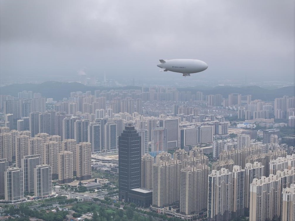 Láng giềng Việt Nam chạy thử nghiệm tàu bay tự chế: Phạm vi tối đa 700km, du khách sẽ ‘lơ lửng trên mây’ suốt 10 tiếng - ảnh 2