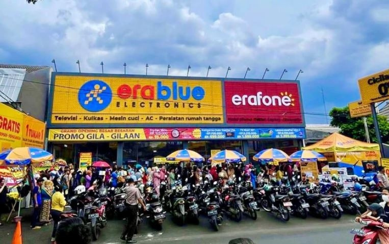Chủ tịch Nguyễn Đức Tài vừa phát hiện ra một 'đại dương xanh', cơ hội bất ngờ để EraBlue vững chân tại Indonesia