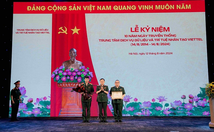 Chủ tịch Viettel: Soạn bài phát biểu bằng ChatGPT, mong mỗi người Việt sẽ có một trợ lý ảo