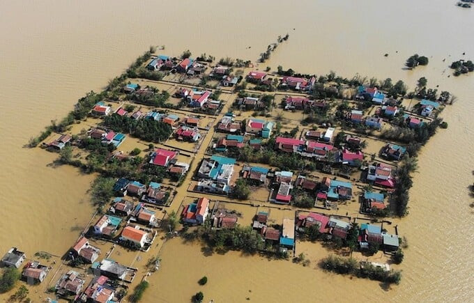 Khu vực miền Trung và các tỉnh phía Nam được dự báo là những nơi có khả năng chịu ảnh hưởng chính từ các cơn bão hoặc áp thấp nhiệt đới trong thời gian này. Ảnh minh hoạ