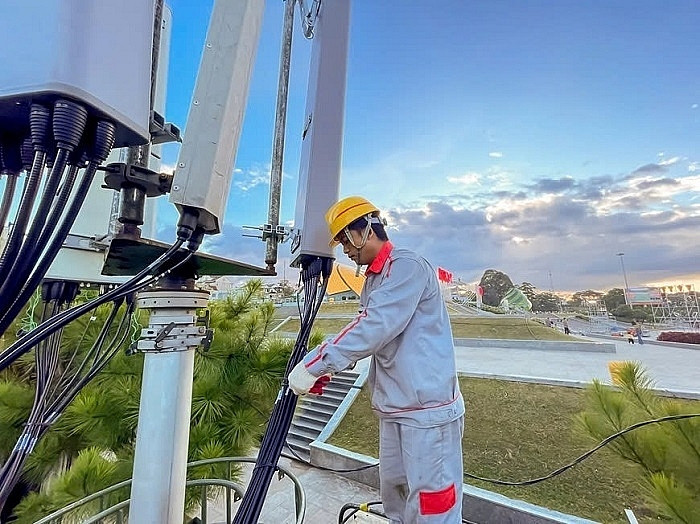 Viettel trở thành nhà mạng đầu tiên triển khai thành công mạng 5G độc lập