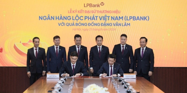 Thủ môn số 1 Việt Nam Đặng Văn Lâm trở thành Đại sứ thương hiệu LPBank