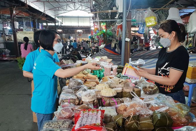 Luật Bảo hiểm xã hội (sửa đổi) bổ sung thêm nhiều đối tượng tham gia, trong đó có chủ hộ kinh doanh. Ảnh: Internet