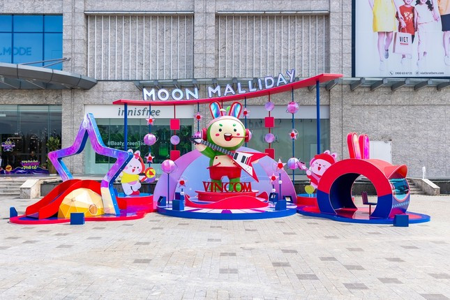 Vincom khởi động lễ hội trung thu 2024 'Moon Malliday – tùng dinh dinh, linh đình phá cỗ’ ảnh 5