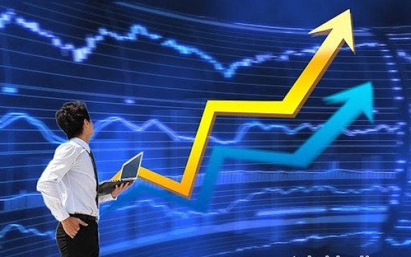 Cổ phiếu HNG, HBC tăng mạnh trước ngày hủy niêm yết, HAG lại có phiên kịch trần